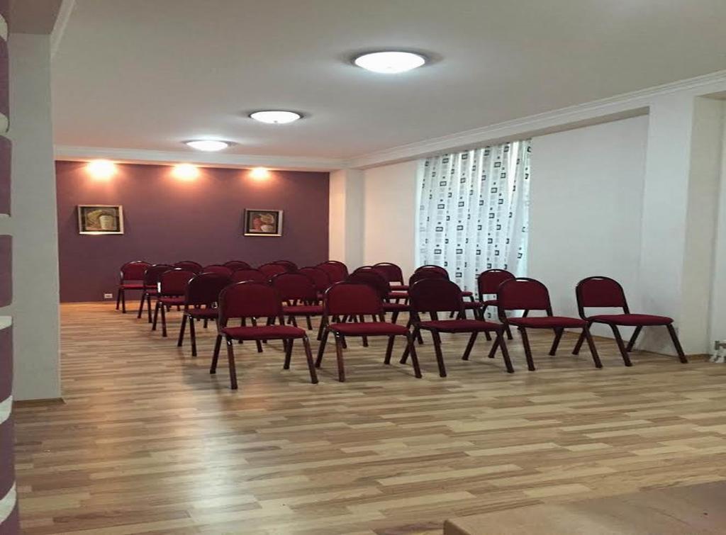 Hotel Royal Tetovo Buitenkant foto