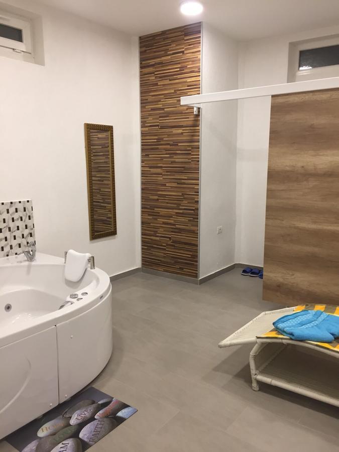 Hotel Royal Tetovo Buitenkant foto